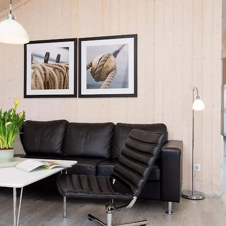 Vakantiehuis 2 House B 90 *